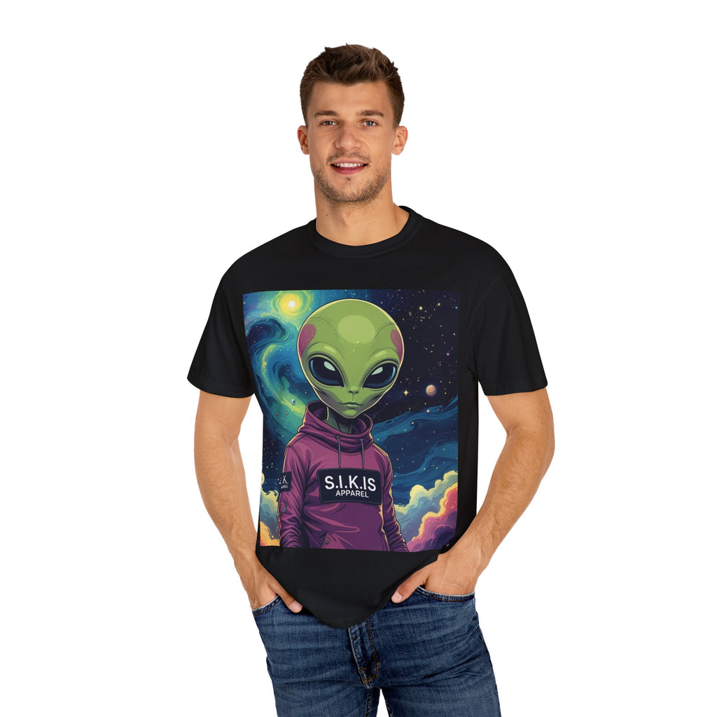 Cool Alien Graphic T-Shirt, Unisex Tee, Space Lover Gift, Unique Apparel, Casual Wear for Friends, Sci-Fi Enthusiast Party